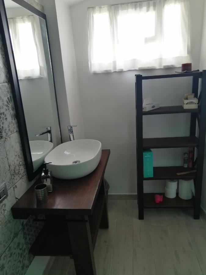 Prima Stella Tourist Rooms Minturno Εξωτερικό φωτογραφία